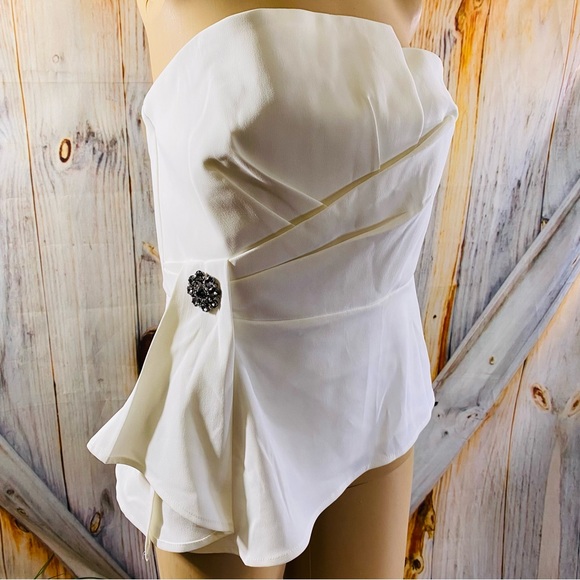 WHBM Ecru Size 6 Strapless Blouse w Optional Straps